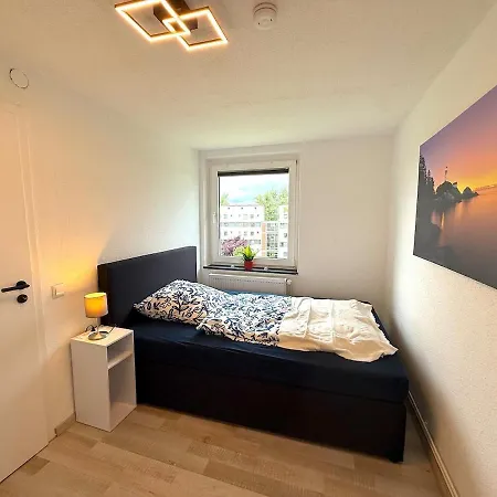 R&s-homes-2025-kitchen,balcony,tv